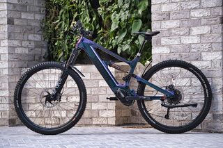 MAX Carbon M510